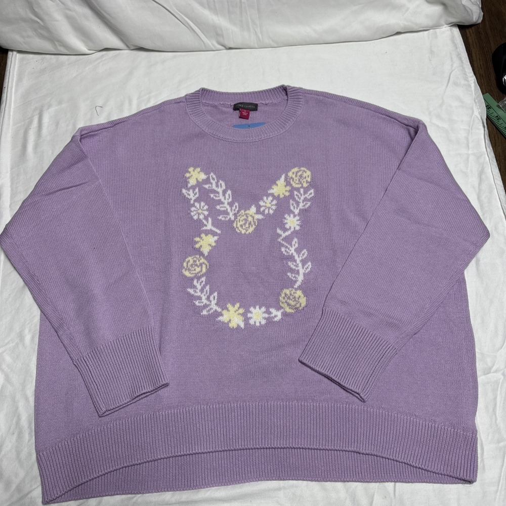 Vince Camuto Women's Soft & Festive Lightweight Relaxed Fit Easter Sweater Large
